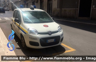 Fiat Nuova Panda II serie
Polizia Municipale Molfetta
Servizio di Protezione Civile
POLIZIA LOCALE YA 021 AJ
Parole chiave: Fiat Nuova Panda_II serie_POLIZIALOCALEYA021AJ