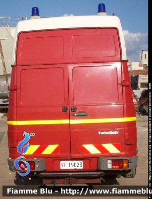 Iveco Daily II serie
Vigili del Fuoco
Comando Provinciale di Bari
Gruppo Operativo Speciale
Emergenza Trasporto Sostanze Pericolose
VF 19023
Parole chiave: Iveco Daily_IIserie VF19023