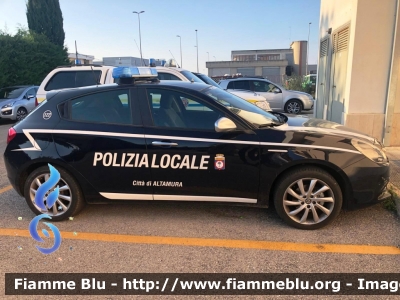 Alfa Romeo Nuova Giulietta Restyle
Polizia Municipale Altamura
POLIZIA LOCALE YA 221 AG
Parole chiave: Alfa-Romeo Nuova Giulietta_Restyle_POLIZIALOCALEYA221AG