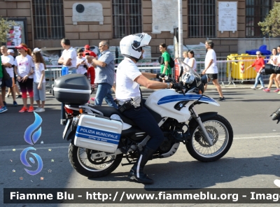 BMW F650G
Polizia Municipale
Comune di Bari
Parole chiave: BMW F650G