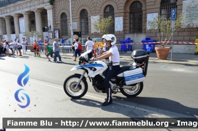 BMW F650G
Polizia Municipale
Comune di Bari
Parole chiave: BMW F650G