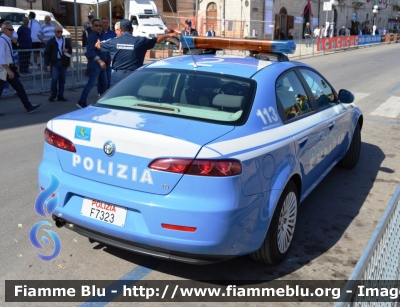 Alfa Romeo 159
Polizia di Stato
Polizia Stradale
POLIZIA F7323
Parole chiave: Alfa-Romeo 159 POLIZIAF7323Alfa-Romeo 159 POLIZIAF7323