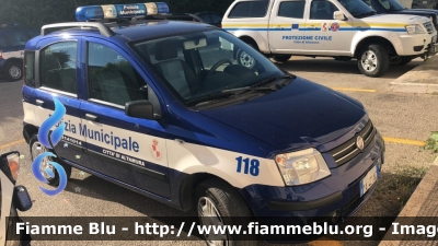 Fiat Nuova Panda I serie
Polizia Municipale Altamura
POLIZIA LOCALE YA 421 AC
Parole chiave: Fiat Nuova Panda_I serie_POLIZIALOCALEYA421AC