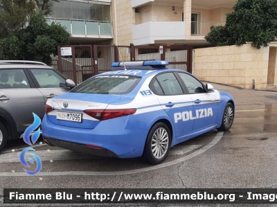 Alfa Romeo Nuova Giulia
Polizia di Stato
Squadra Volante
Allestimento FCA
POLIZIA M7096
Parole chiave: Alfa-Romeo Nuova Giulia_POLIZIAM7096