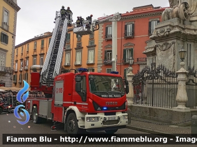 Iveco EuroCargo 180E32 IV serie
Vigili del Fuoco
Comando Provinciale di Napoli
AutoScala allestimento Magirus
VF 29760
Parole chiave: Iveco EuroCargo 180E32_IV serie_VF29760