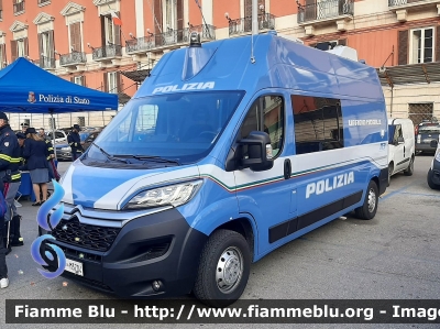 Citroen Jumper IV serie
Polizia di Stato
Ufficio Mobile
POLIZIA M3704
Parole chiave: Citroen Jumper_IV serie_POLIZIAM3704