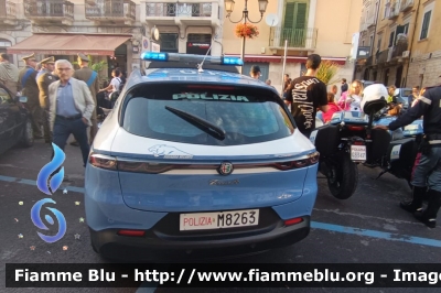 Alfa Romeo Tonale
Polizia di Stato
Squadra Volante
Allestimento FCA
POLIZIA M8263
Parole chiave: Alfa-Romeo Tonale_POLIZIAM8263