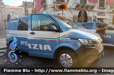 Volkswagen Transporter T6.1
Polizia di Stato
Unità Cinofile
Allestimento BAI
POLIZIA M4595
Parole chiave: Volkswagen Transporter T6.1_POLIZIAM4595