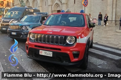 Jeep Renegade restyle
Vigili del Fuoco
Comando Provinciale di Barletta-Andria-Trani
VF 30402
Parole chiave: Jeep Renegade_restyle_