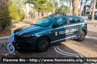 Fiat Nuova Tipo restyle
Polizia Locale
Comune di Trinitapoli (BT)
POLIZIA LOCALE YA 474 AT
Parole chiave: Fiat Nuova Tipo_restyle_POLIZIALOCALEYA474AT