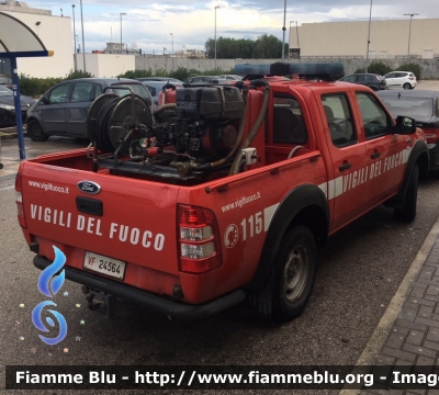 Ford Ranger VI serie
Vigili del Fuoco
 Comando Provinciale di Bari
Distaccamento Permanente di Molfetta
 Fornitura Regione Puglia
 Allestimento ARIS
 VF 24564
Parole chiave: Ford Ranger_VIserie VF24564