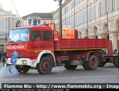 Iveco 180-24
Vigili del Fuoco
Comando Provinciale di Asti
VF 23208
Parole chiave: Iveco 180-24 VF23208