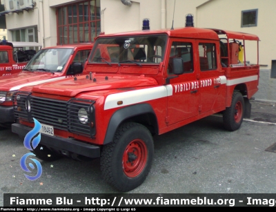 Land Rover Defender 130
Vigili del Fuoco
Comando di Genova
VF 18462
Parole chiave: Land-Rover Defender_130 VF18462