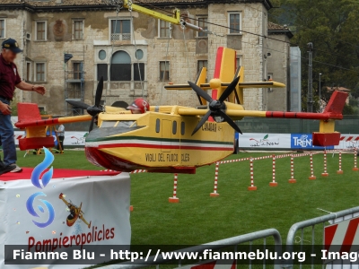 Canadair Modello
Vigili del Fuoco
Unione distrettuale di Cles
Corpo Volontario di Cles (TN)
Utilizzato per "Pompieropoli"
Parole chiave: 150_Anni_VF_Trento