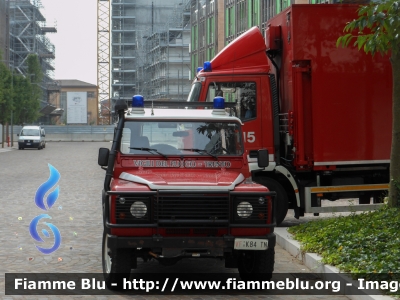 Land-Rover Defender 90
Vigili del Fuoco
Corpo Permanente di Trento
VF K84 TN 
Parole chiave: Land-Rover Defender _90 VFK84TN 150_Anni_VF_Trento