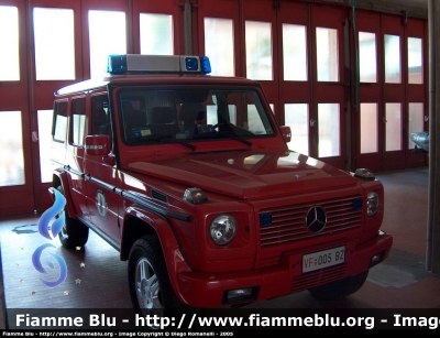 Mercedes-Benz Classe G II Serie
Vigili del Fuoco
Corpo Permanente di Bolzano
Berufsfeuerwehr Bozen
-Veicolo comando intervento (VCI)-
VF 005 BZ
Parole chiave: Mercedes-Benz Classe_G_IISerie VF005BZ