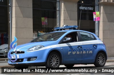 Fiat Nuova Bravo
Polizia di Stato
 Squadra Volante
 POLIZIA H8599
Parole chiave: Fiat Nuova_Bravo POLIZIAH8599