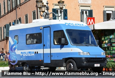 Fiat Ducato II serie
Polizia di Stato
 Ufficio Mobile
 POLIZIA E1887
Parole chiave: Fiat Ducato_IIserie POLIZIAE1887