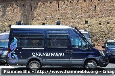 Iveco Daily V serie 
Carabinieri
 VIII Battaglione Lazio
 CC DG232
