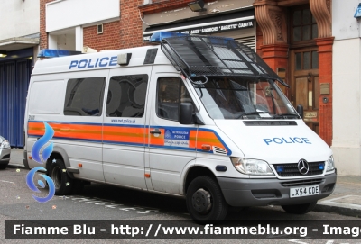 Mercedes-Benz Sprinter II serie
Great Britain - Gran Bretagna
London Metropolitan Police
Parole chiave: Mercedes-Benz Sprinter_IIserie