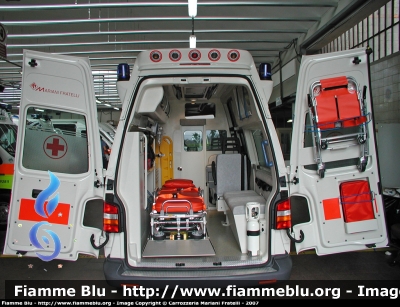 Volkswagen Transporter T5
Croce Rossa Italiana
Comitato Locale di Vernio
Allestimento Mariani Fratelli
CRI A 363 D
Parole chiave: Toscana (PO) Volkswagen Transporter_T5 118_Prato Ambulanza CRIA363D