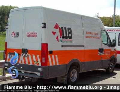 Iveco Daily III Serie
118 Regione Emilia Romagna
Gestione Emergenza Cantieri Alta Velocità e Variante di Valico
Trasporto Materiali Tecnici e Soccorso in Galleria
Automezzo "BO2216"
Parole chiave: Iveco_Daily_III_Serie_118_GECAV