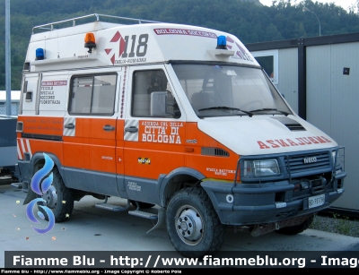 Iveco Daily 4x4 II Serie
118 Regione Emilia Romagna - Bologna Soccorso 
Gestione Emergenza Cantieri Alta Velocità e Variante di Valico
Ambulanza "BO2744"
Parole chiave: Iveco_Daily_4x4_II_Serie_118_GECAV