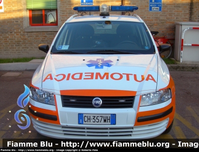 Fiat Stilo Multiwagon I serie
118 Ferrara Soccorso
Azienda Ospedaliera Universitaria di Ferrara
Automedica "FE3144"
Parole chiave: Fiat Stilo_Multiwagon_Iserie Automedica