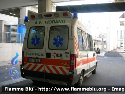 Fiat Ducato III serie
Associazione Volontari Fiorano (MO)
Allestita Mariani Fratelli
Parole chiave: Fiat Ducato_IIIserie Ambulanza