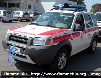 Land Rover Freelander I serie
Croce Rossa Italiana
Comitato Locale di Scandiano RE
CRI A2301
Parole chiave: Land-Rover Freelander_Iserie Automedica CRIA2301