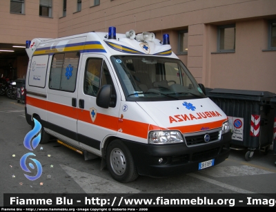 Fiat Ducato III serie
Assistenza Pubblica Parma
Allestita Aricar
Parole chiave: Emilia_Romagna (PR) Fiat Ducato_IIIserie 118_Parma Ambulanza AP_Parma