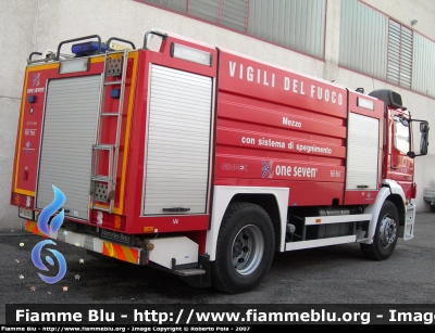 Mercedes-Benz Atego 1828 I serie
Vigili del Fuoco
Comando Provinciale di Milano
AutoBottePompa allestimento Bai con sistema di spegnimento One-Seven
VF 22553
Parole chiave: Mercedes-Benz Atego_1828_Iserie VF22553 Reas_2007