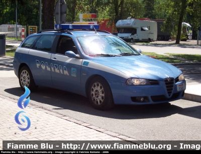 Alfa Romeo 156 Sportwagon II serie
Polizia di Stato
Polizia Stradale in servizio sull'Autocamionale della Cisa
POLIZIA F3491
Parole chiave: Alfa-Romeo 156_Sportwagon_IIserie PoliziaF3491