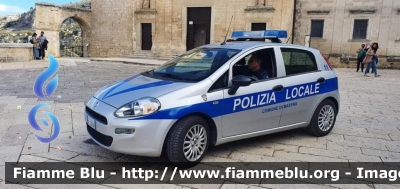 Fiat Punto VI serie
Polizia Locale
Comune di Matera
POLIZIA LOCALE YA 428 AF
Parole chiave: Fiat Punto_VIserie POLIZIALOCALEYA428AF