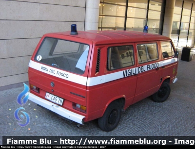 Volkswagen Transporter T3
Vigili del Fuoco
Distretto della Vallagarina
Corpo Volontario di Rovereto (TN)
VF C45 TN
*Dismesso*
Parole chiave: Volkswagen Transporter_T3 VFC45TN