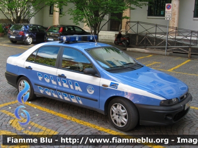 Fiat Marea I serie
Polizia di Stato
Questura di Bolzano
Squadra Volante
POLIZIA E2201
Parole chiave: Fiat Marea_Iserie POLIZIAE2201