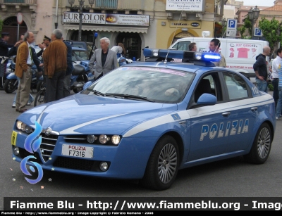 Alfa Romeo 159
Polizia di Stato
Polizia Stradale di scorta al "Giro d'Italia 2008" di ciclismo
POLIZIA F7316
Parole chiave: Alfa-Romeo 159 PoliziaF7316