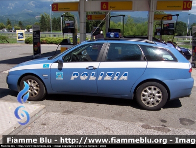 Alfa Romeo 156 Sportwagon II serie
Polizia di Stato
Polizia Stradale in servizio sull'Autocamionale della Cisa
POLIZIA F3491
Parole chiave: Alfa-Romeo 156_Sportwagon_IIserie PoliziaF3491