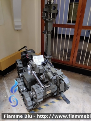 Remotec ANDROS
Colombia
Policía Nacional de Colombia
Grupo Antiexplosivos Antiterrorista
Museo Histórico de la Policía Nacional, Bogotá
Parole chiave: robot artificieri polizia Colombia