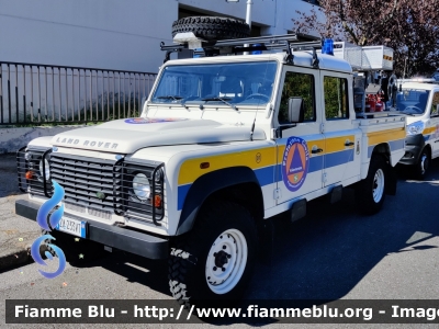 Land Rover Defender 130
Gruppo Comunale Volontari di Protezione Civile
Città di Meda (MB)
Antincendio Boschivo
Parole chiave: Land_Rover Defender_130 PC Protezione_Civile Meda MB