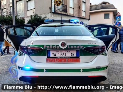 Alfa Romeo Nuova Giulia Q4
Polizia Locale Meda (MB)
Auto 6
Allestita per trasporto organi
Allestimento Ciabilli
YA 531 AR
Parole chiave: Alfa_Romeo Nuova_Giulia Giulia Polizia_Locale_Meda Polizia_Locale Meda