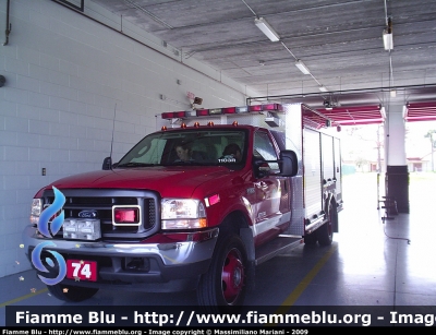 Ford F550
United States of America - Stati Uniti d'America
Melbourne Fire Dept.
Station 74
Paramedic EMS
1103 R
Parole chiave: Melbourne_Fire EMS Rescue