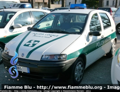 Fiat Punto II serie
Polizia Locale Meda (MB)
Festa di San Sebastiano
Parole chiave: Fiat_Punto_II_serie Polizia_locale Meda