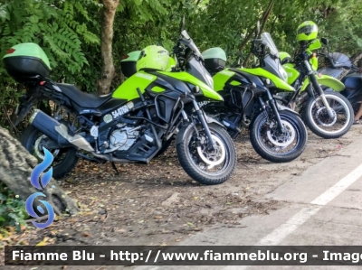 Suzuki V-Storm
Colombia
Policía Nacional de Colombia
Posto di controllo
Parole chiave: Suzuki V-Storm Colombia polizia policia motocicletta moto