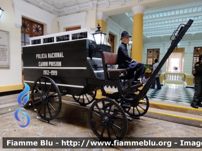 Carro Prision
Colombia
Policía Nacional de Colombia
Carro Prision 1912 - 1919
Museo Histórico de la Policía Nacional, Bogotá
Parole chiave: Colombia polizia museo