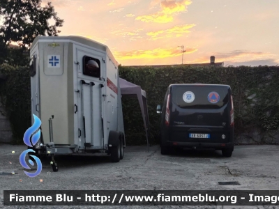 Ford Transit Connect
con carrello per cavalli
Horse Ambulance
Soccorso veterinario
Parole chiave: Horse Ambulance protezione_civile