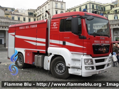 Man TGS 18.320 I serie
Vigili del Fuoco
Comando Provinciale di Napoli
AutoBottePompa
Allestimento BAI
VF 28357
Parole chiave: Man TGS_18.320_Iserie VF28357