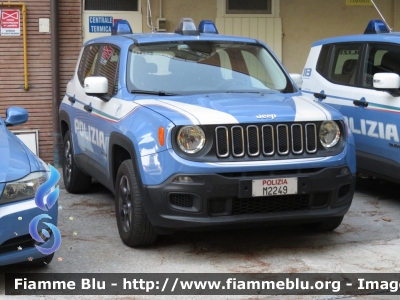 Jeep Renegade
Polizia di Stato
Reparto Prevenzione Crimine
Allestimento NCT Nuova Carrozzeria Torinese
Decorazione Grafica Artlantis
POLIZIA M2249
Parole chiave: Jeep Renegade POLIZIAM2249