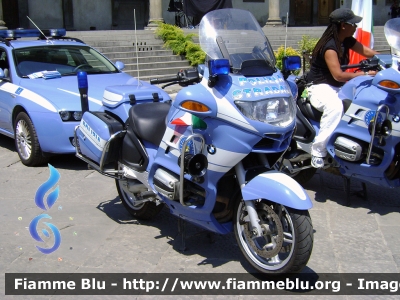 Bmw r850rt II serie
Polizia di Stato
Polizia Stradale
POLIZIA G1017
POLIZIA D1999
Parole chiave: Bmw r850rt_IIserie POLIZIAG1017 POLIZIAD1999 Festa_della_Polizia_2011