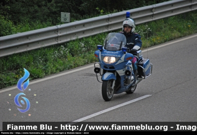 Bmw r850rt II serie
Polizia di Stato
Polizia Stradale
In scorta alla "Mille Miglia 2010"
Parole chiave: Bmw r850rt_IIserie Polizia